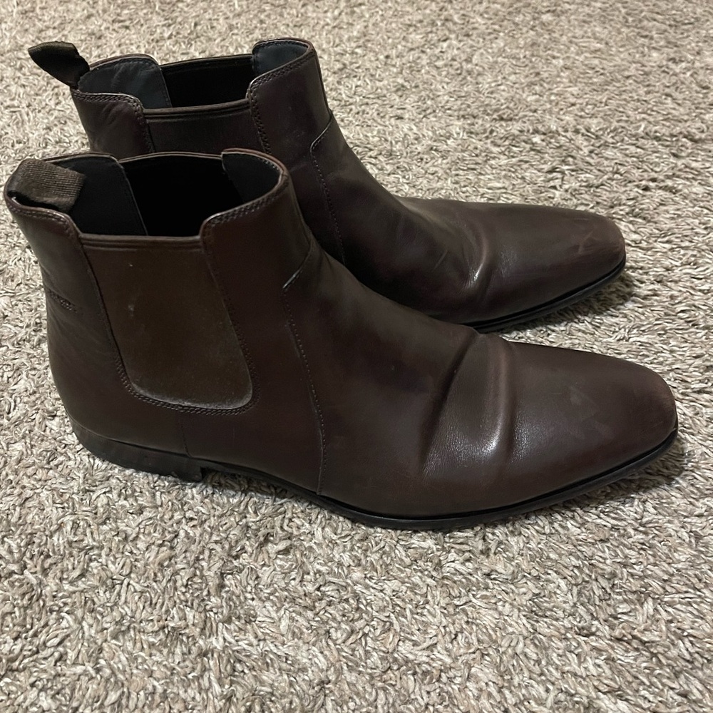 Hugo boots, brown size 10 for me